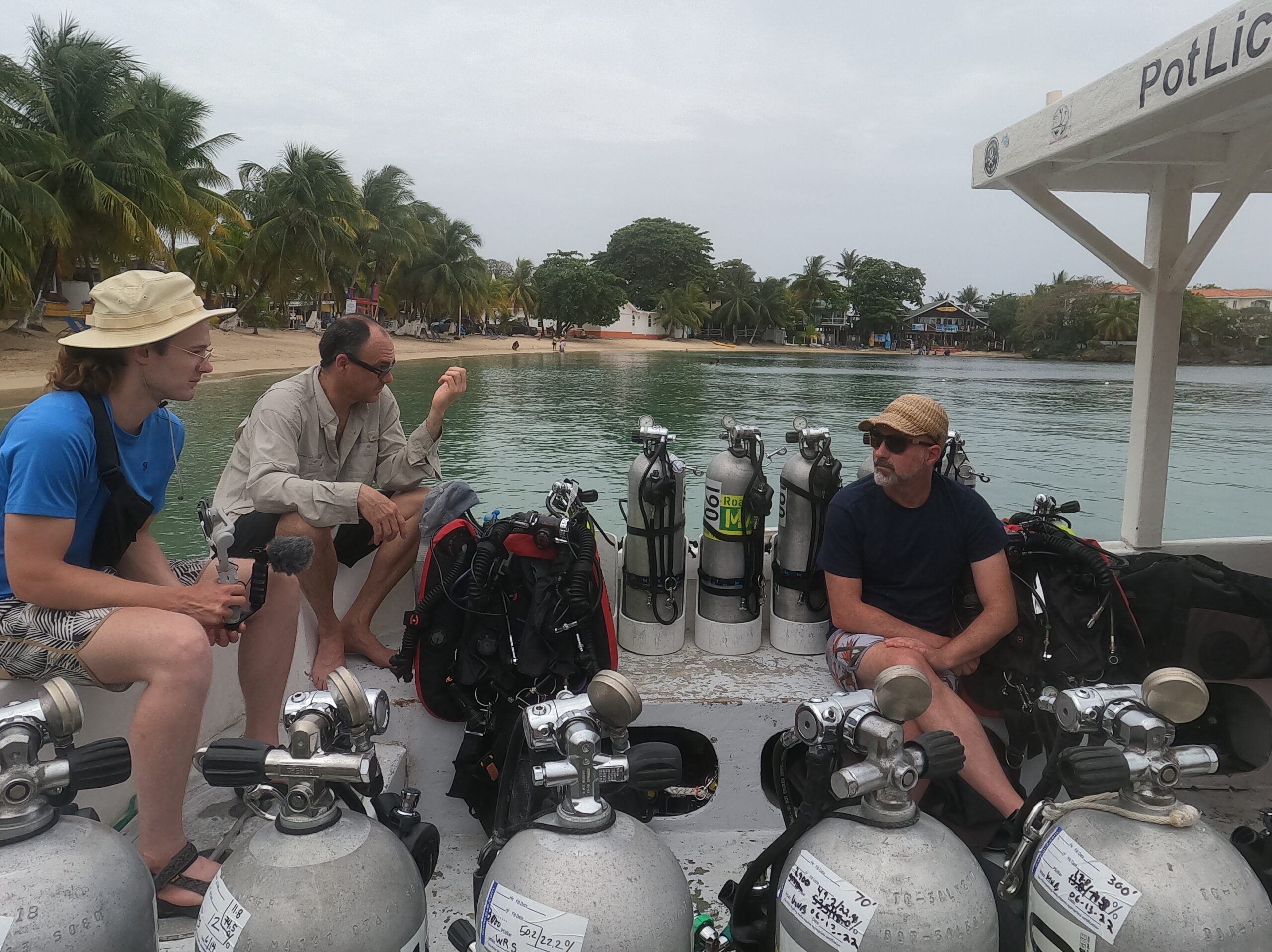 a team of rebreather divers with coconut tree divers and roatan tec center.